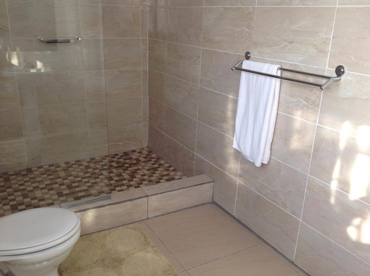 Vinolux Guest House Ουμτάτα Εξωτερικό φωτογραφία